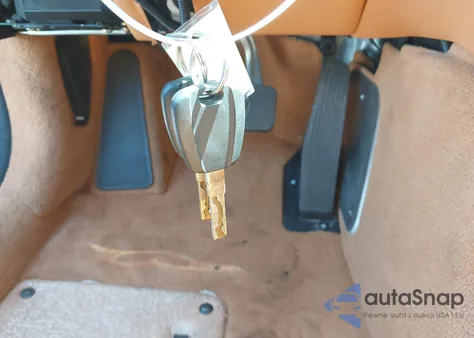 2008 Maserati Quattroporte из США, поврежденный, VIN ZAMFE39A180033329